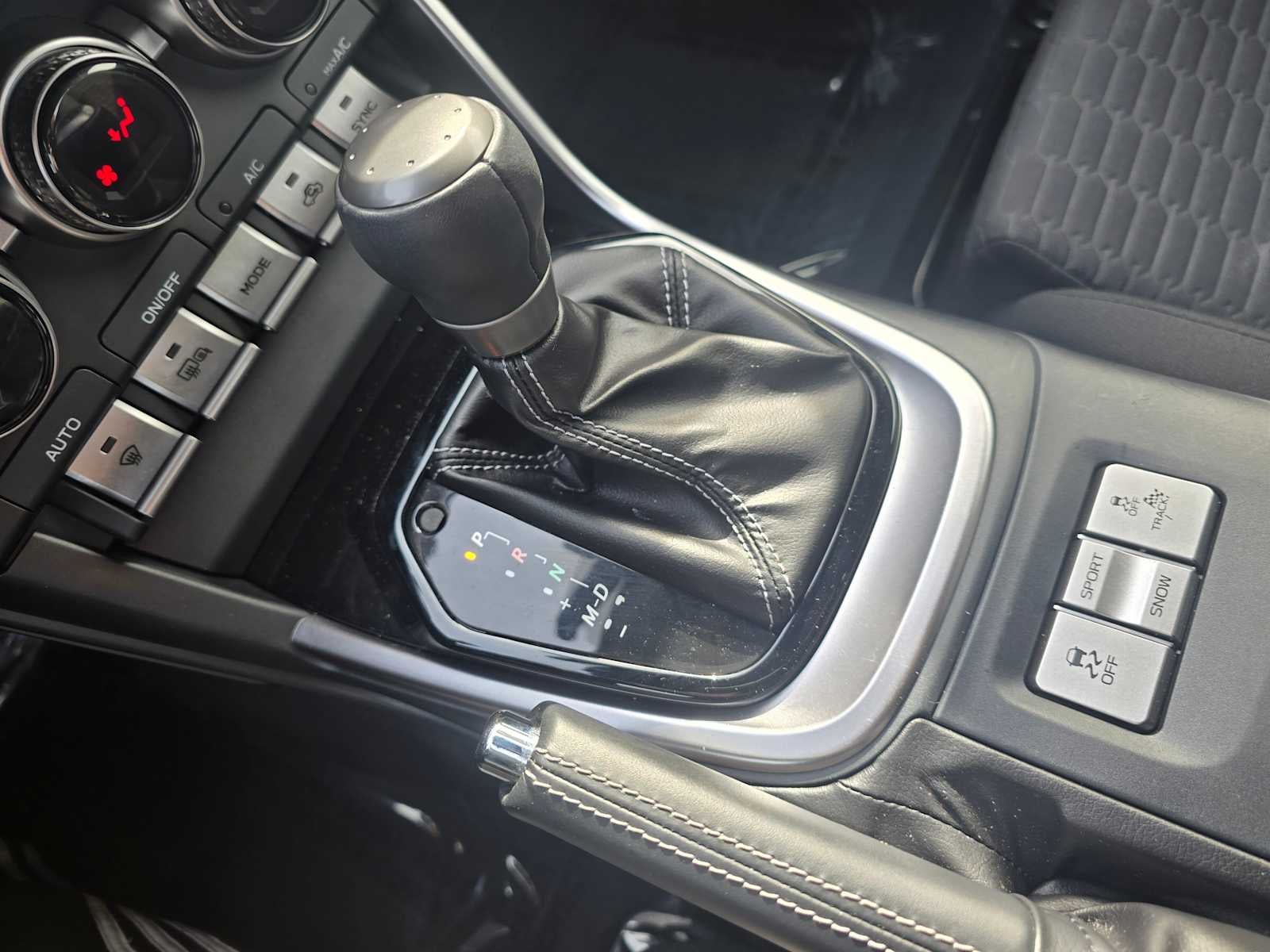 2024 Toyota GR86 Auto (Natl)