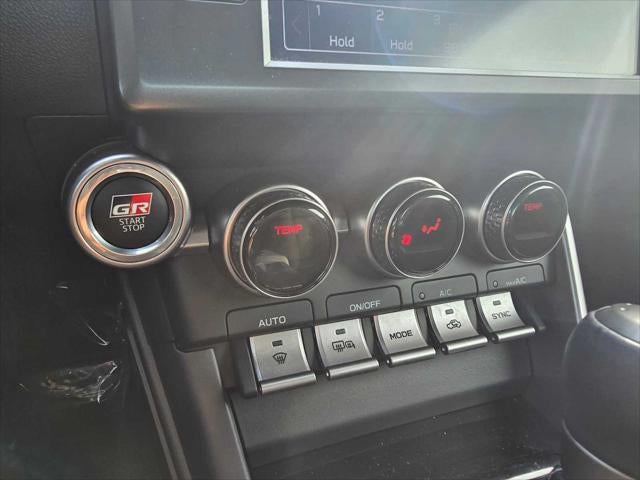 2024 Toyota GR86 Auto (Natl)