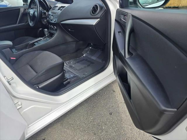 2013 Mazda Mazda3 i Touring