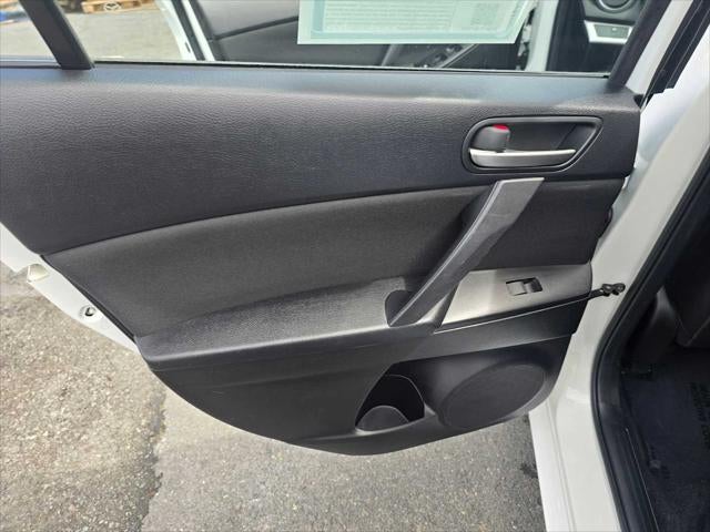 2013 Mazda Mazda3 i Touring