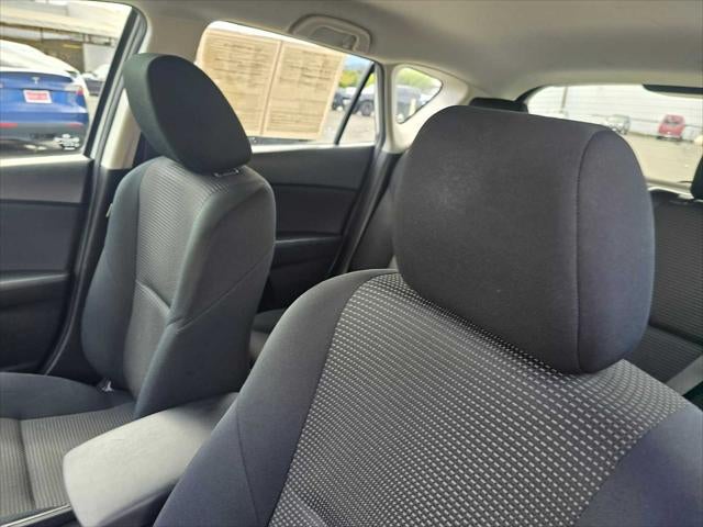 2013 Mazda Mazda3 i Touring