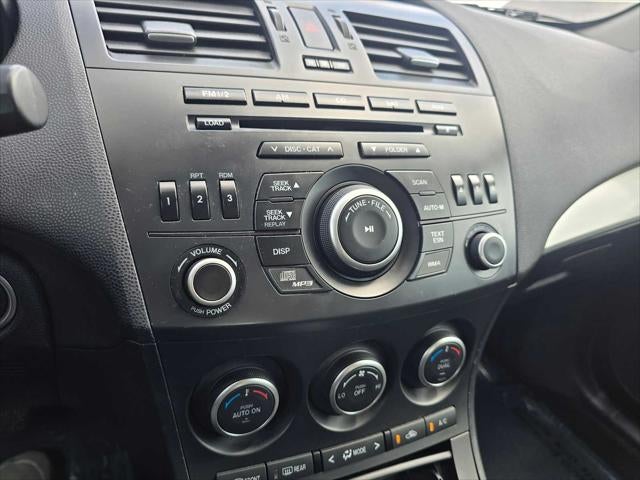 2013 Mazda Mazda3 i Touring