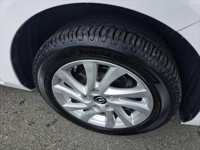 2013 Mazda Mazda3 i Touring