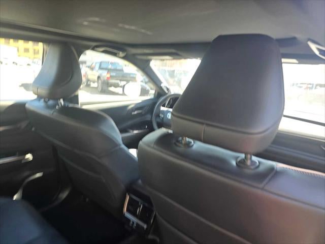 2025 Toyota Crown Platinum