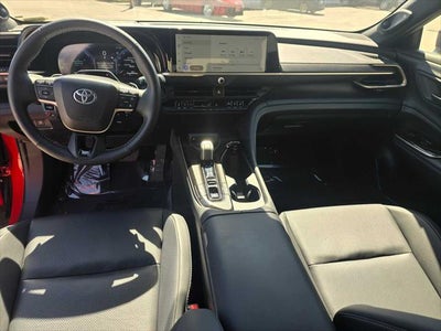 2025 Toyota Crown Platinum
