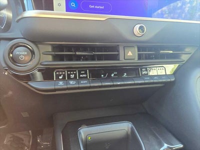 2025 Toyota Crown Platinum