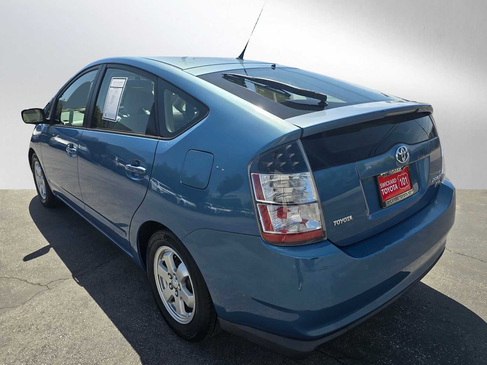 2005 Toyota Prius 5dr HB (Natl)
