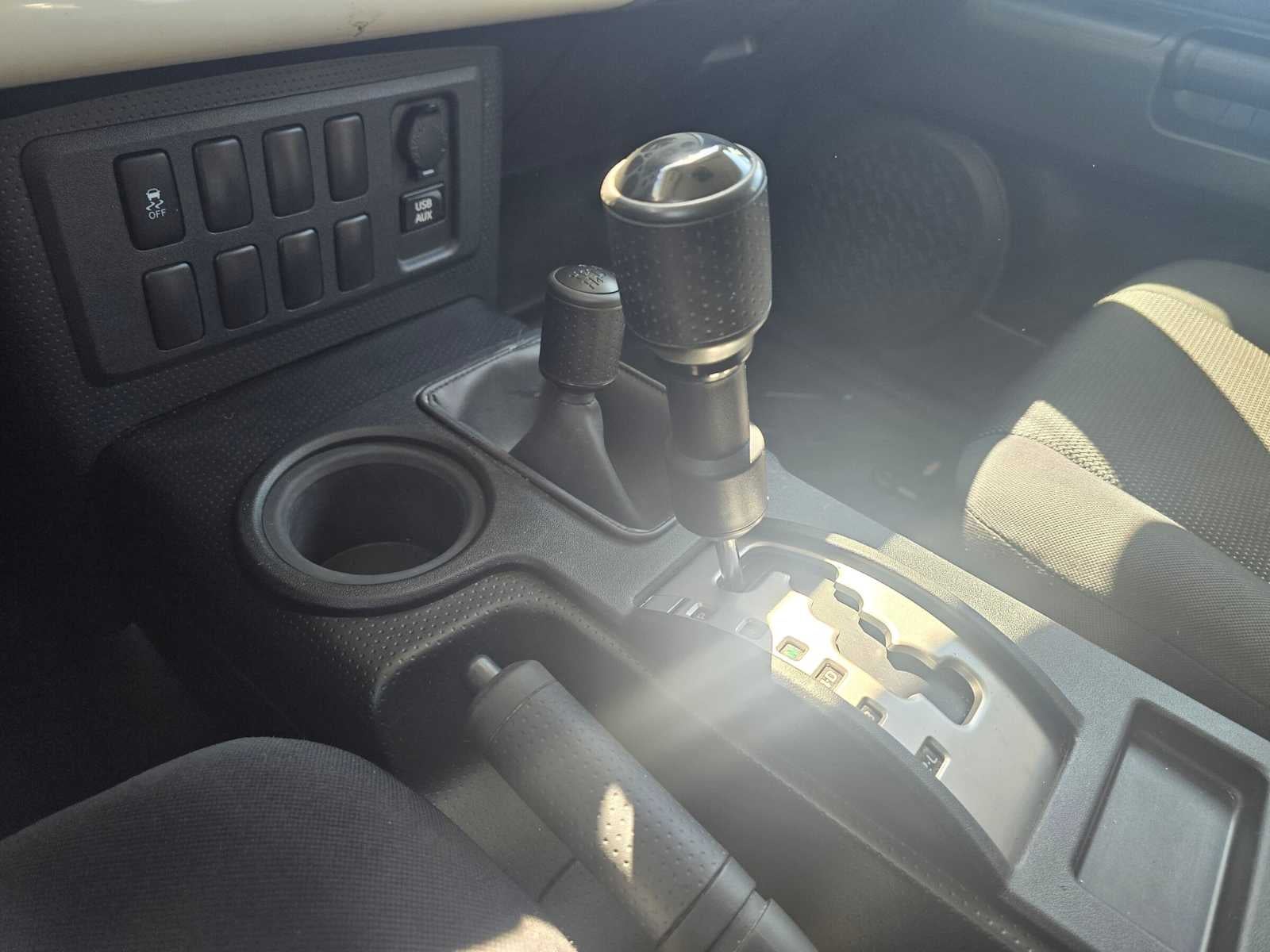 2014 Toyota FJ Cruiser 4WD 4dr Auto (Natl)