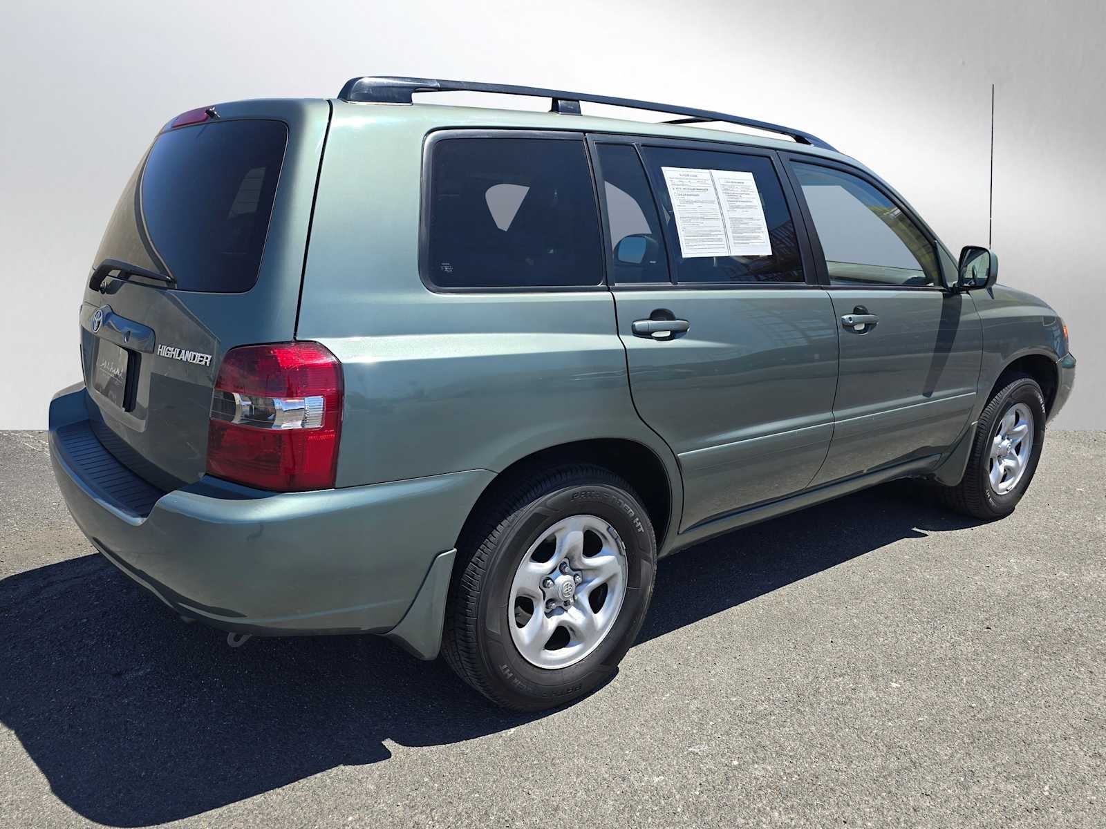 2004 Toyota Highlander 4dr 4-Cyl w/3rd Row (Natl)