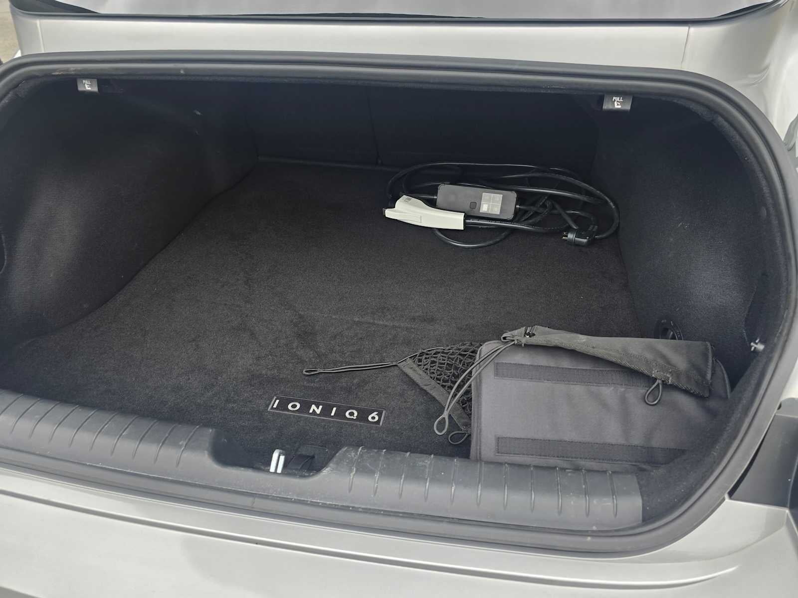 2023 Hyundai IONIQ 6 SE Standard Range