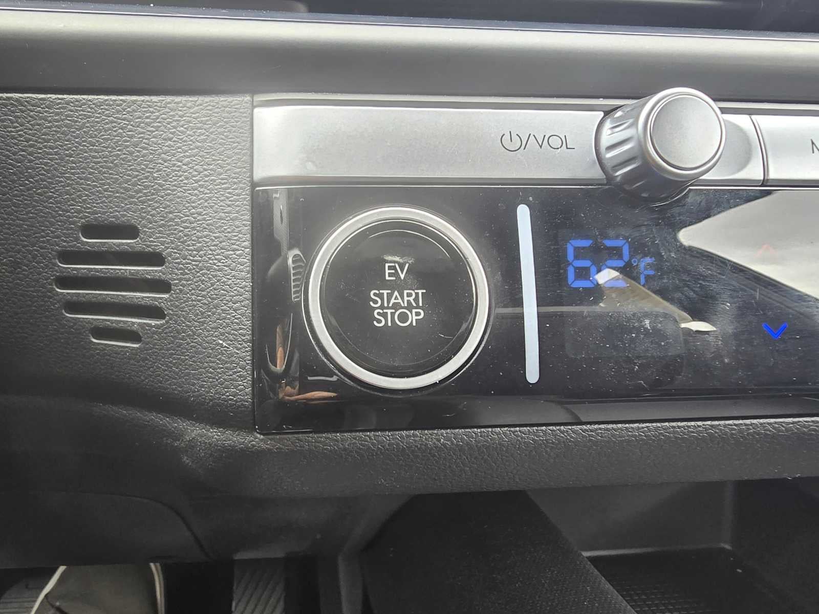 2023 Hyundai IONIQ 6 SE Standard Range