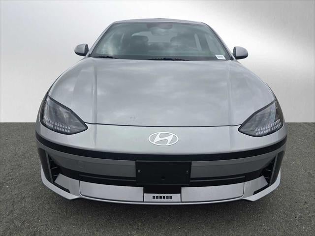2023 Hyundai IONIQ 6 SE Standard Range