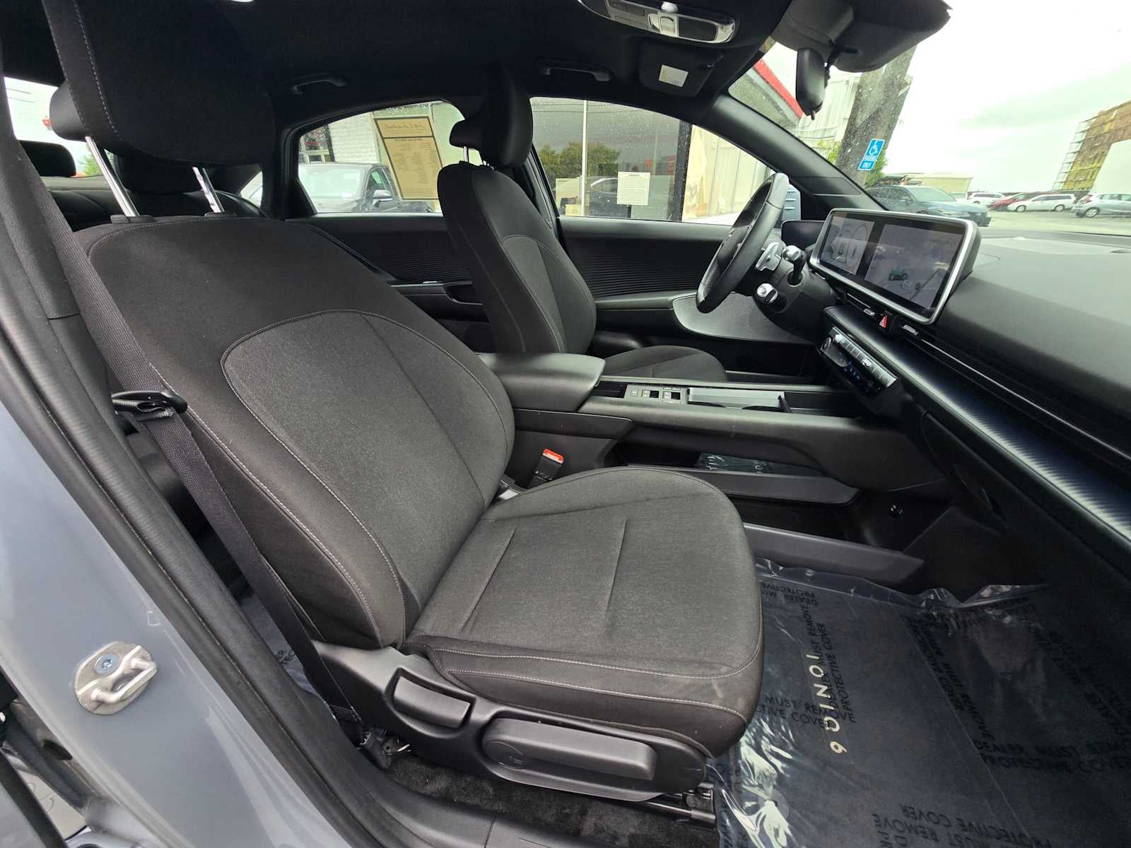 2024 Hyundai IONIQ 6 SE