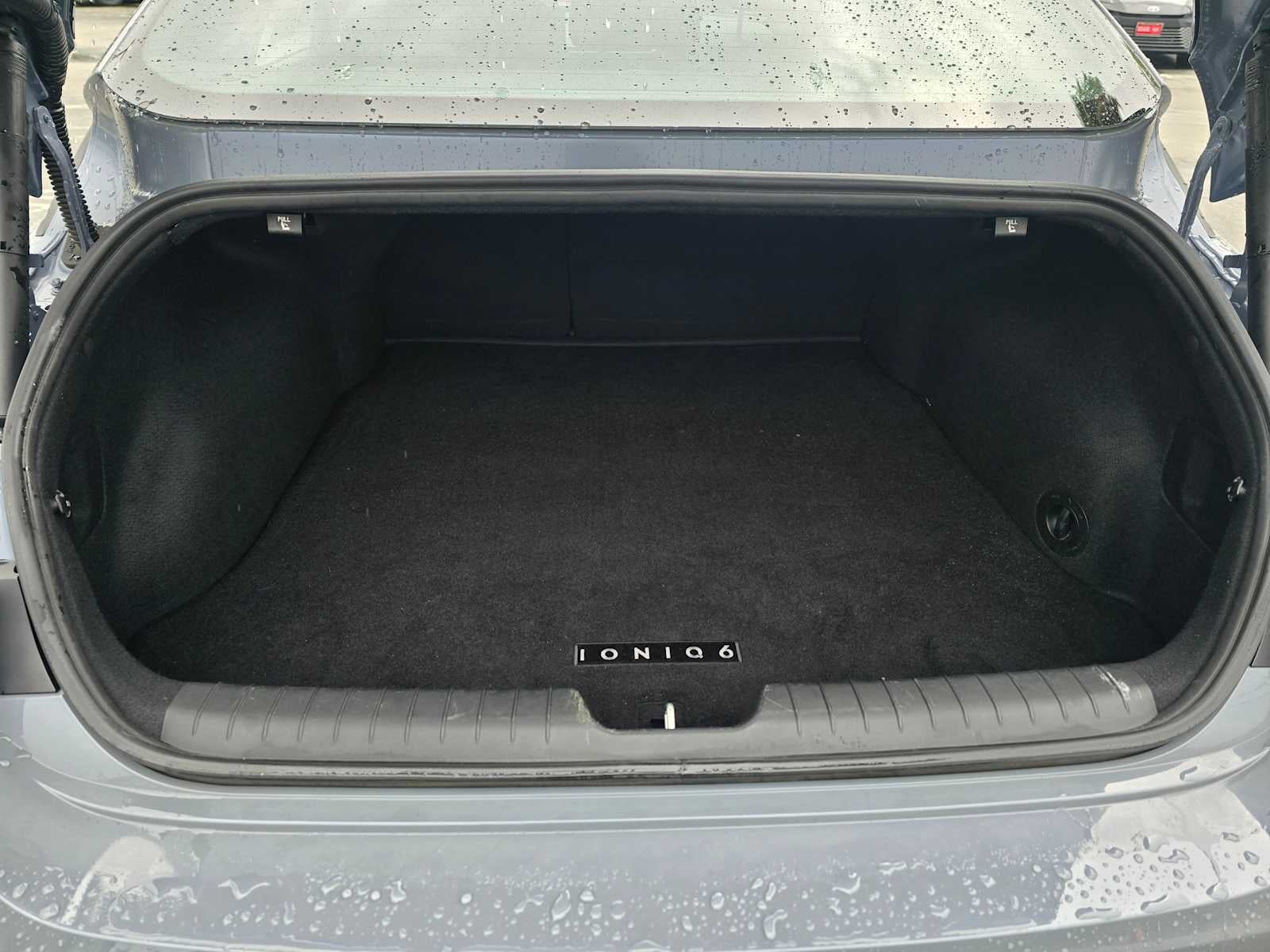 2024 Hyundai IONIQ 6 SE