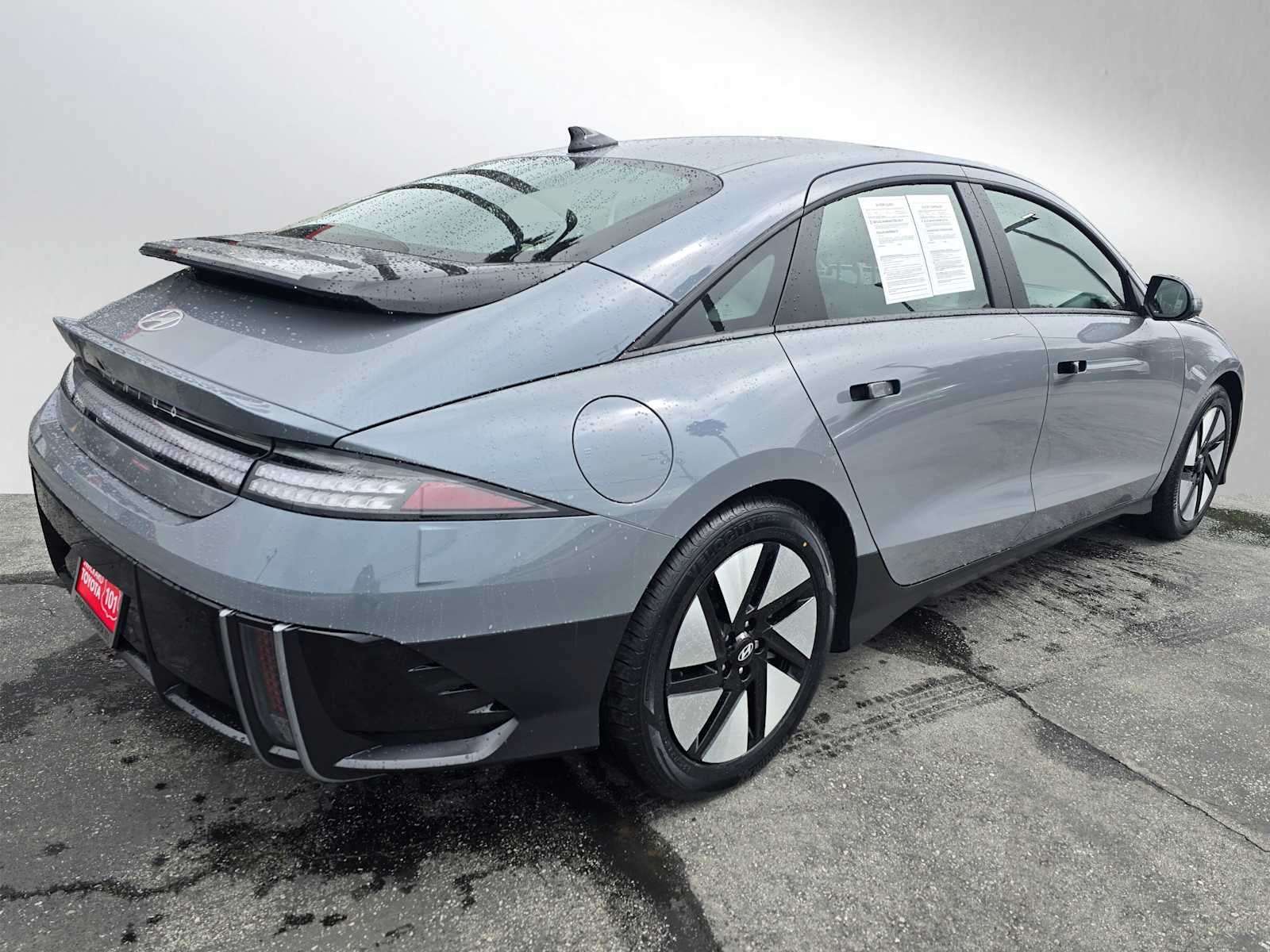 2024 Hyundai IONIQ 6 SE