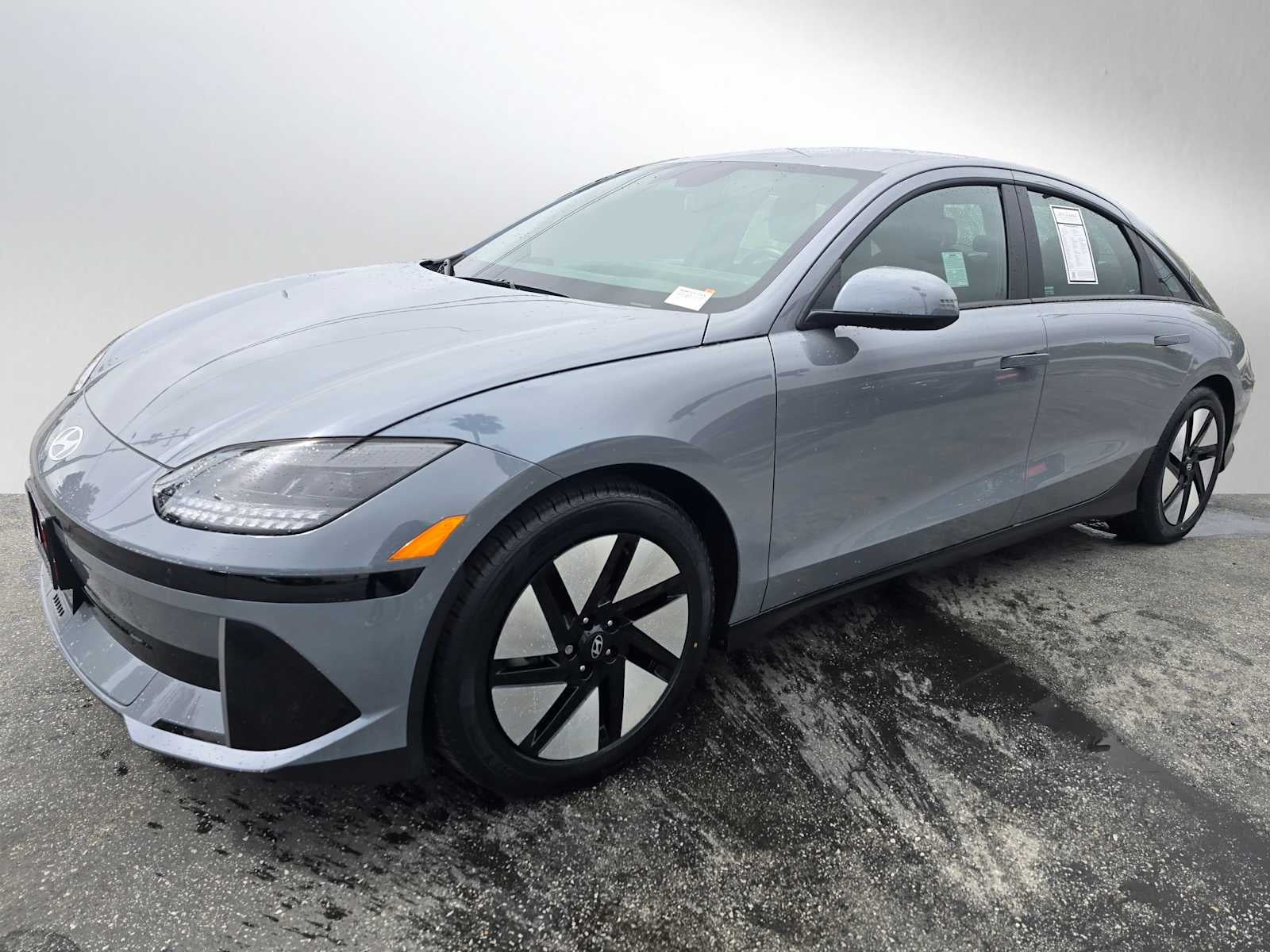 2024 Hyundai IONIQ 6 SE