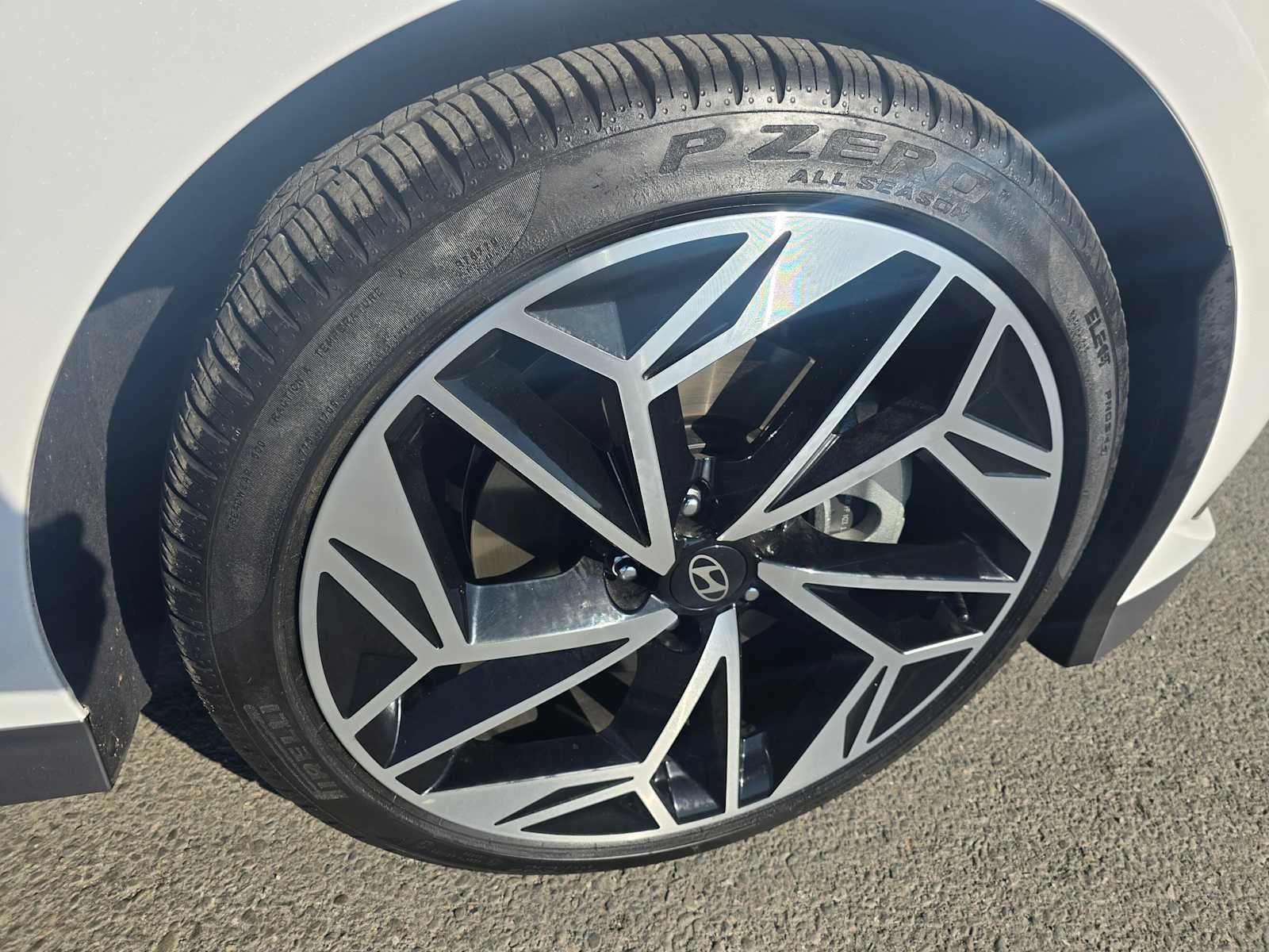 2024 Hyundai IONIQ 6 Limited