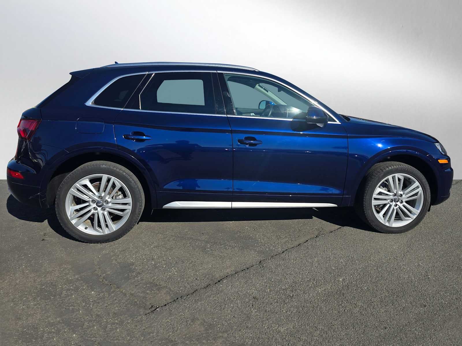 2020 Audi Q5 Premium Plus
