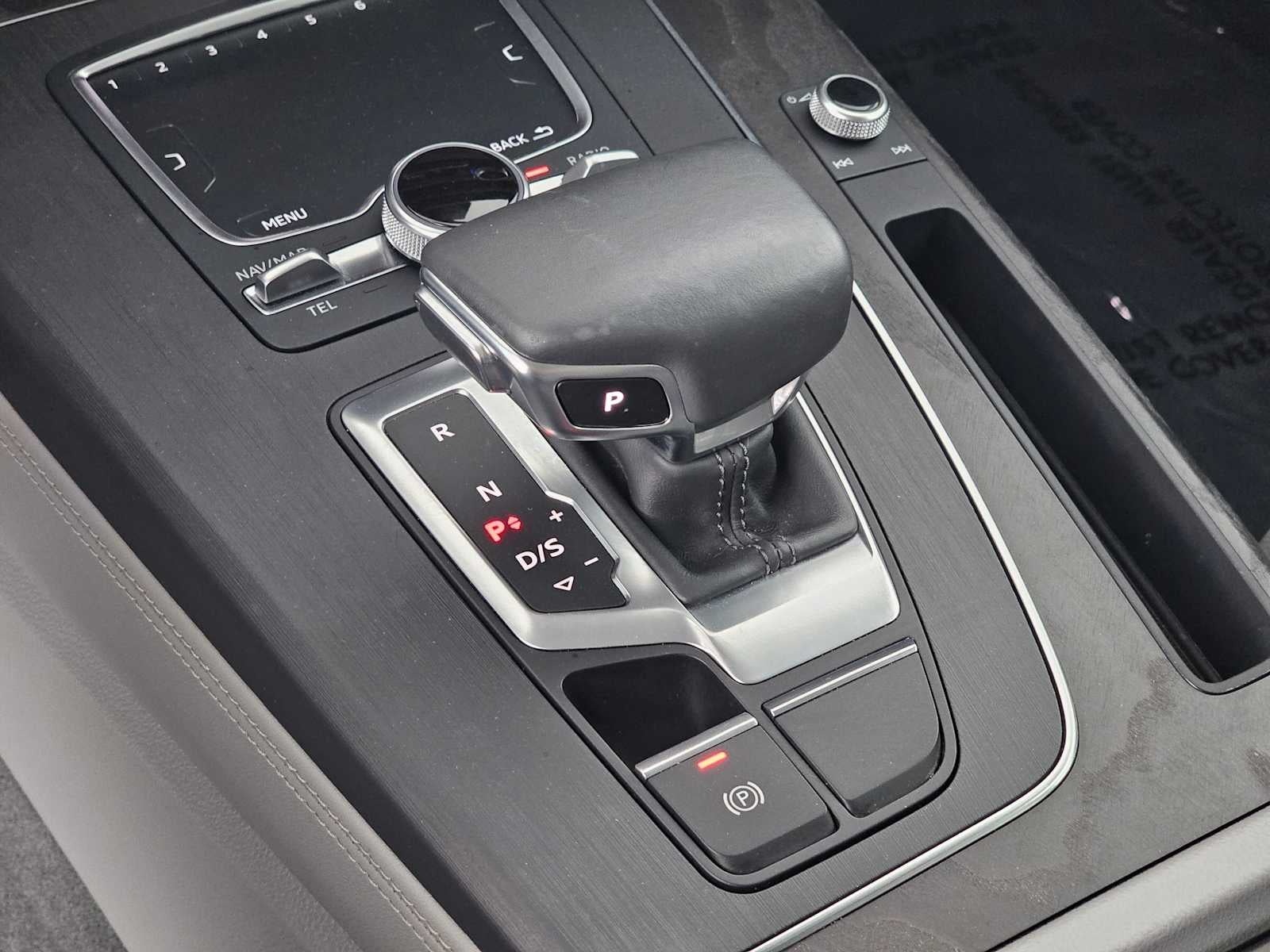 2020 Audi Q5 Premium Plus