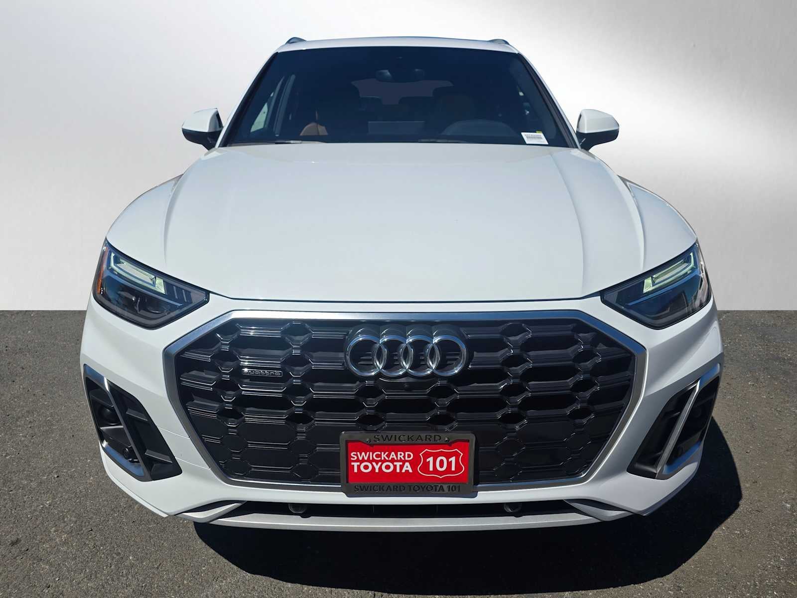 2024 Audi Q5 S line Premium Plus