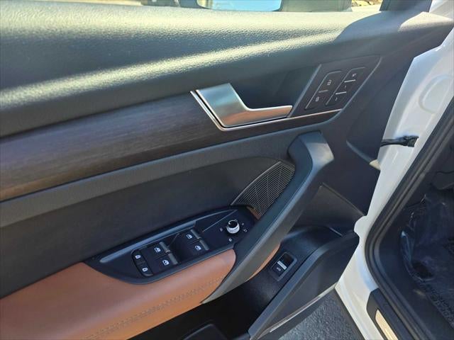 2024 Audi Q5 S line Premium Plus