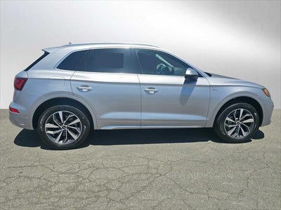 2023 Audi Q5 S line Premium Plus