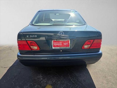 1999 Mercedes-Benz E320 4dr Sdn 3.2L