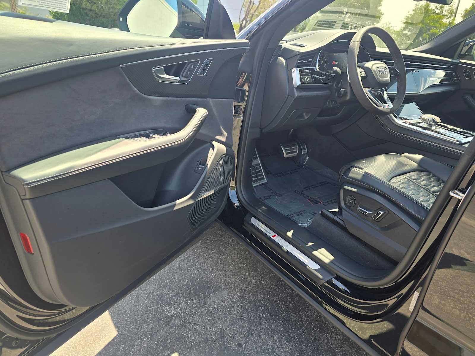 2024 Audi RS Q8 4.0 TFSI quattro