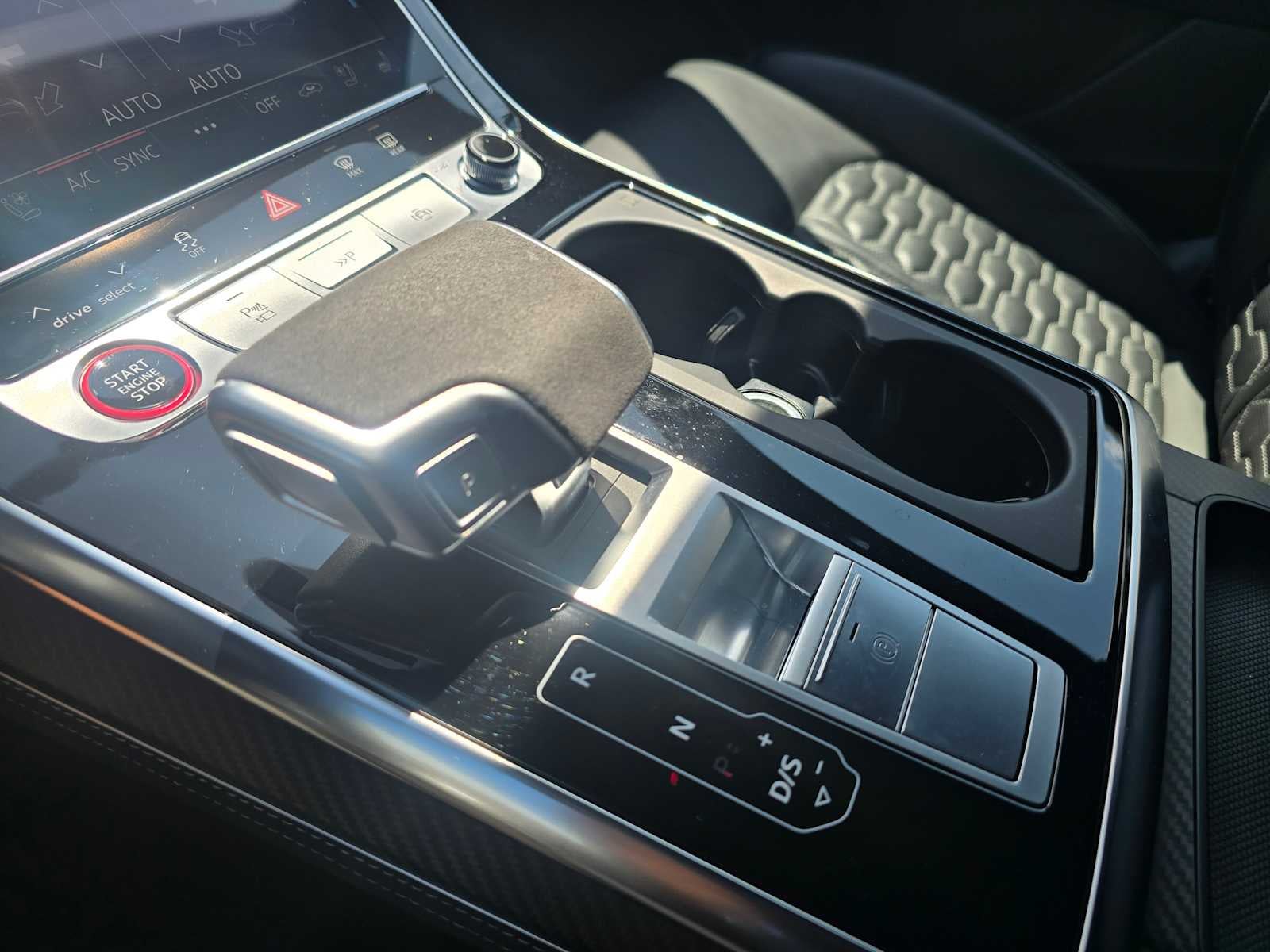 2024 Audi RS Q8 4.0 TFSI quattro