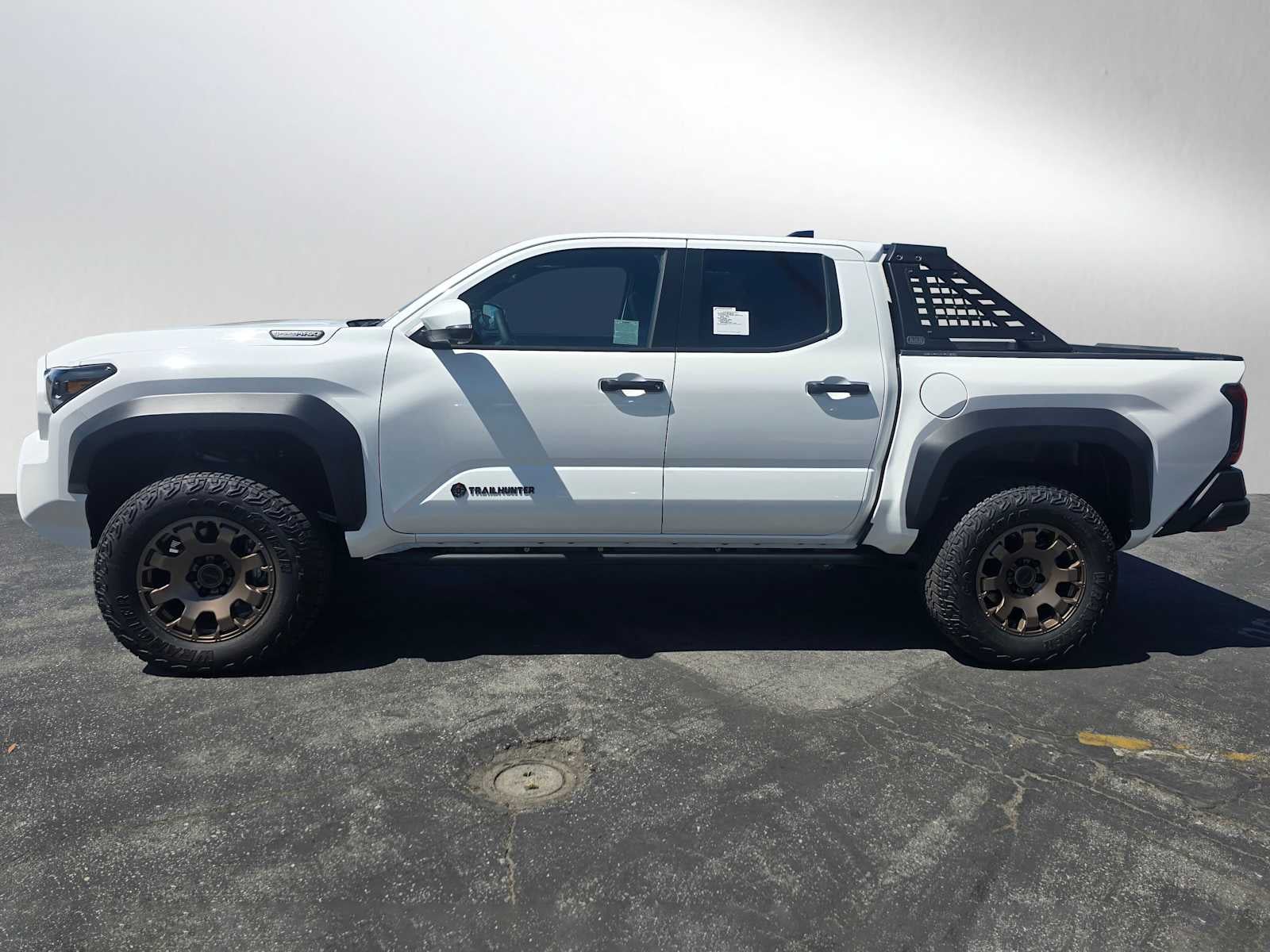2026 Toyota Tacoma i-FORCE MAX Tacoma Trailhunter