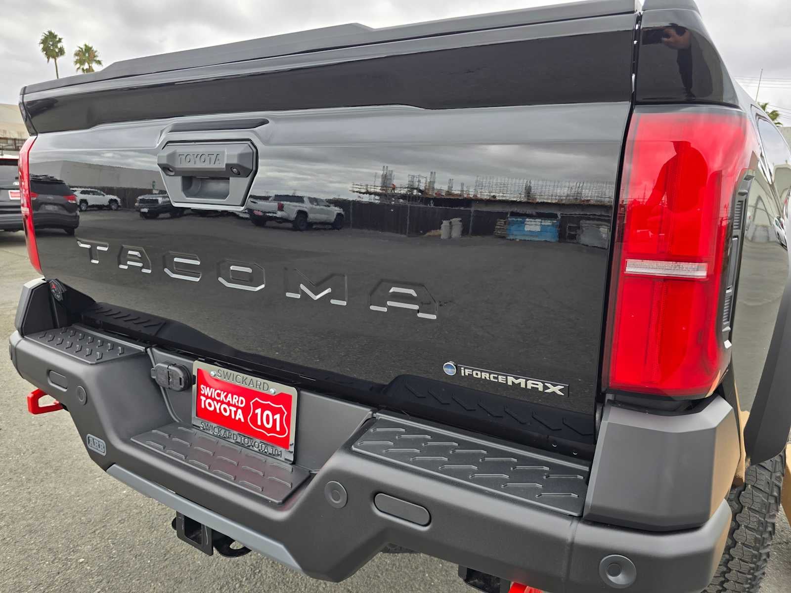 2025 Toyota Tacoma i-FORCE MAX Tacoma Trailhunter