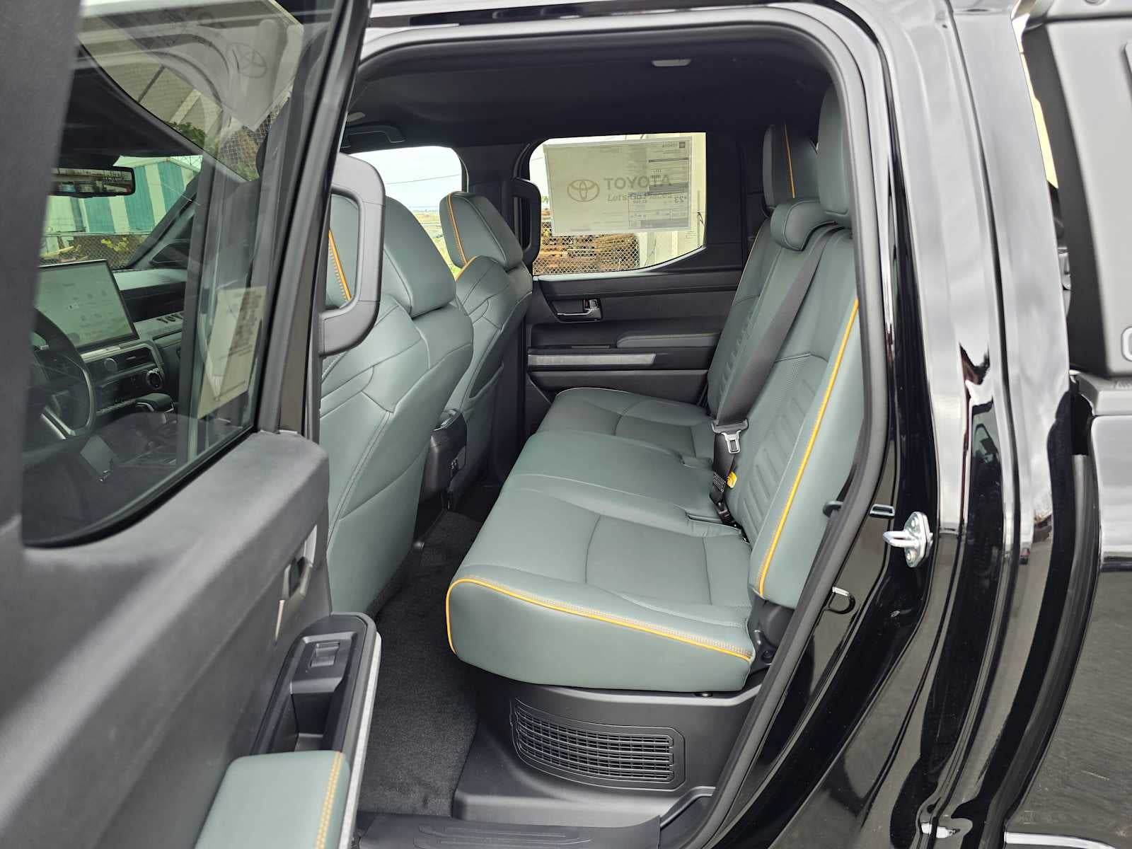 2025 Toyota Tacoma i-FORCE MAX Tacoma Trailhunter