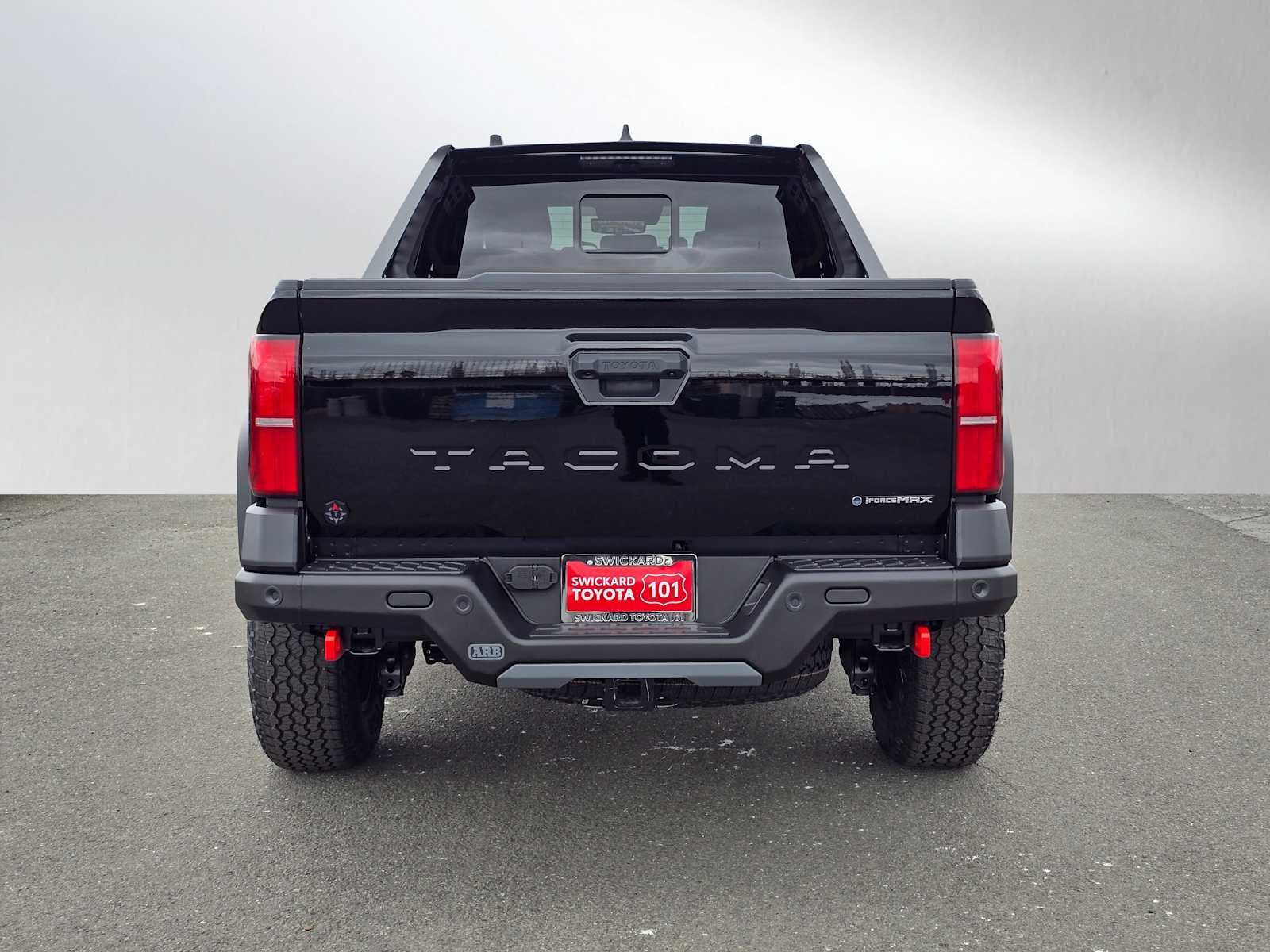 2025 Toyota Tacoma i-FORCE MAX Tacoma Trailhunter