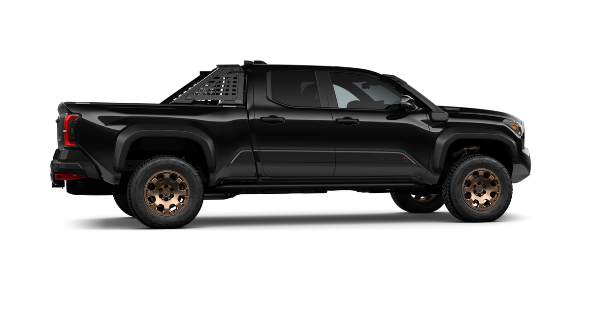 2025 Toyota Tacoma i-FORCE MAX Tacoma Trailhunter