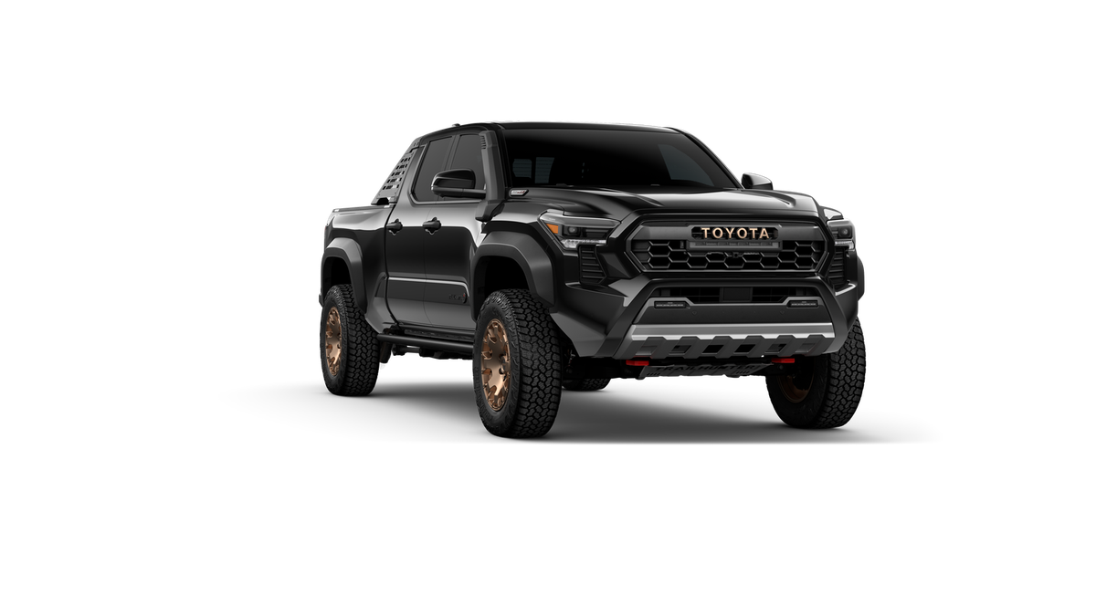 2025 Toyota Tacoma i-FORCE MAX Tacoma Trailhunter