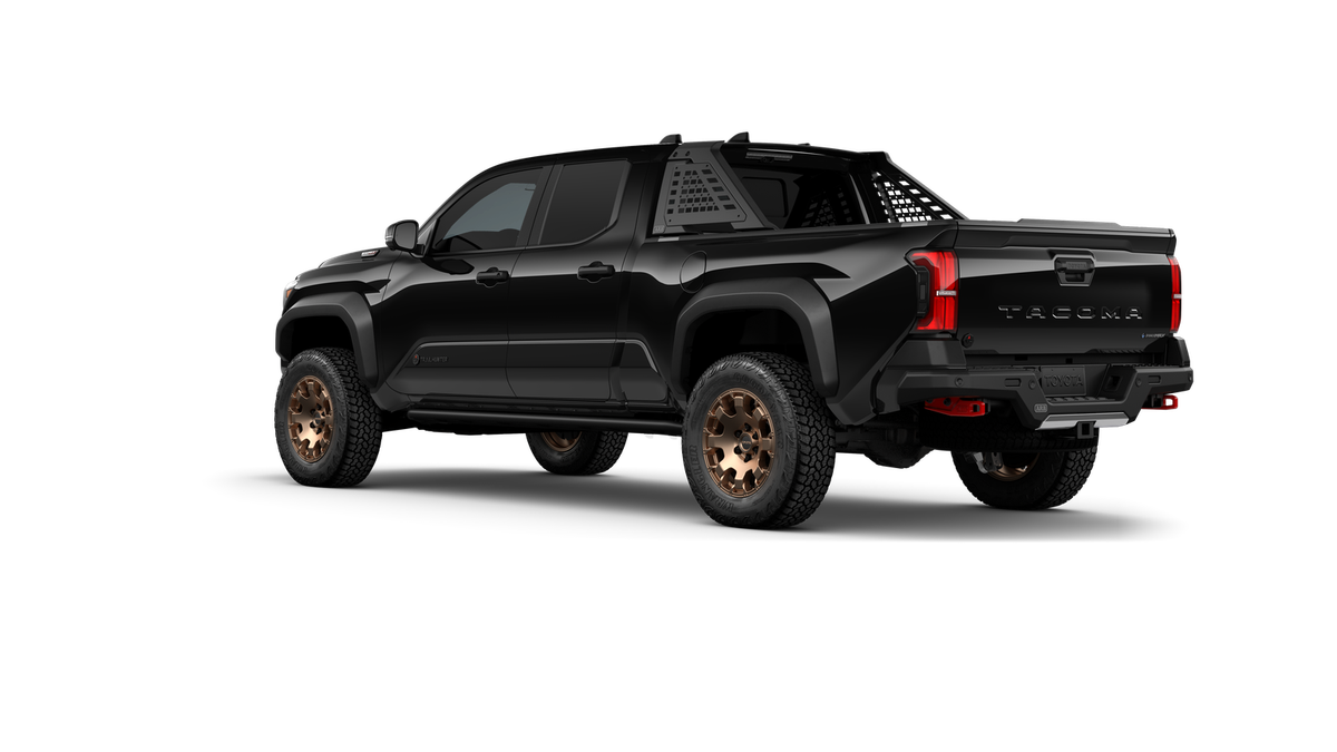2025 Toyota Tacoma i-FORCE MAX Tacoma Trailhunter