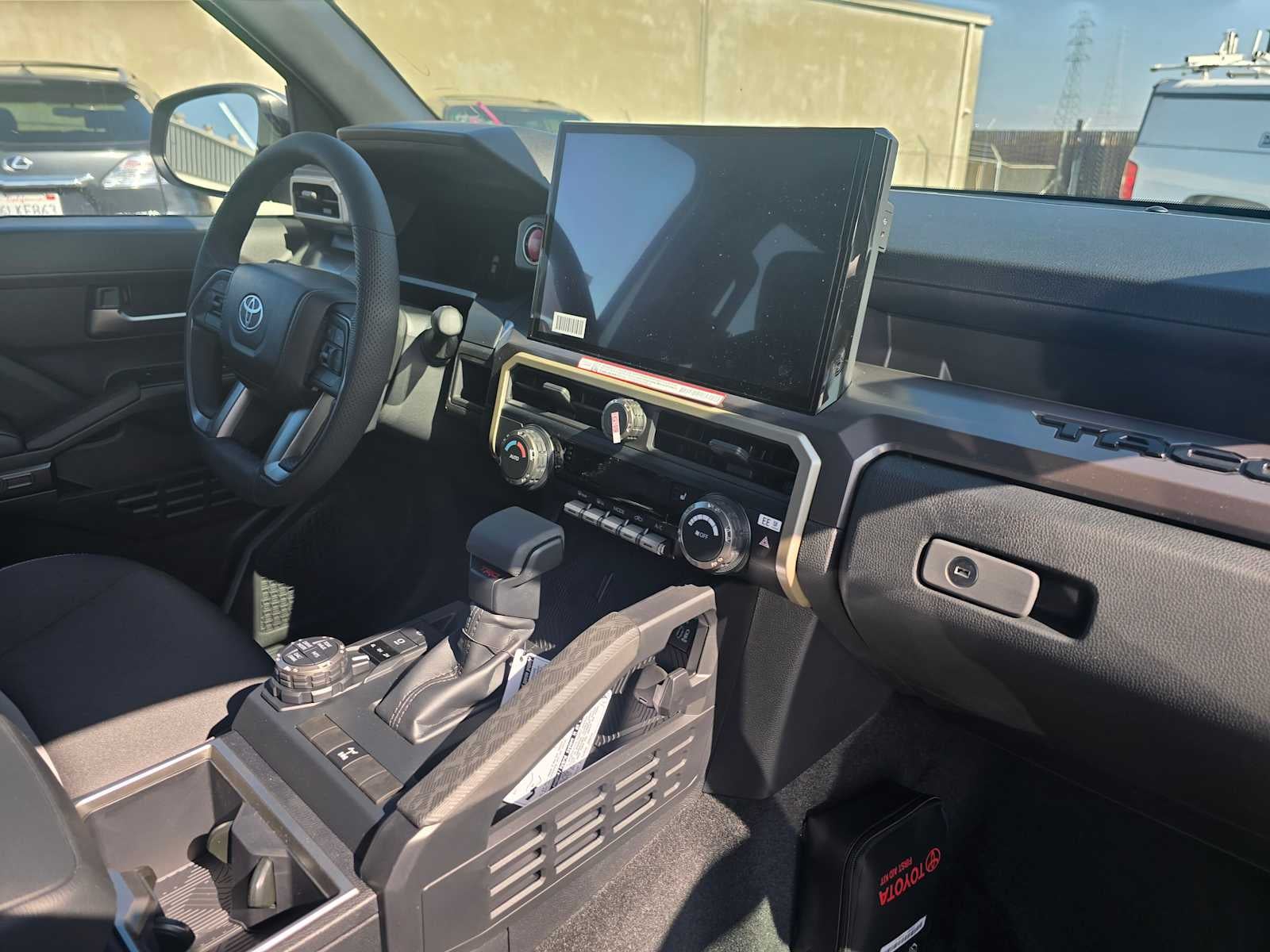 2025 Toyota Tacoma i-FORCE MAX Tacoma TRD Off-Road