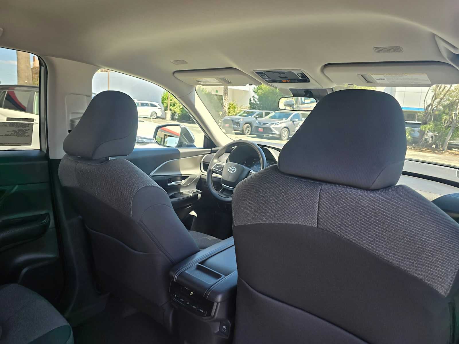 2026 Toyota Grand Highlander Hybrid LE