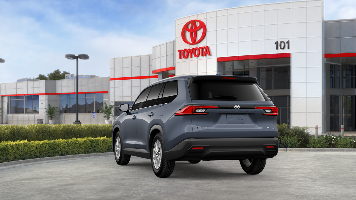 2026 Toyota Grand Highlander Hybrid XLE
