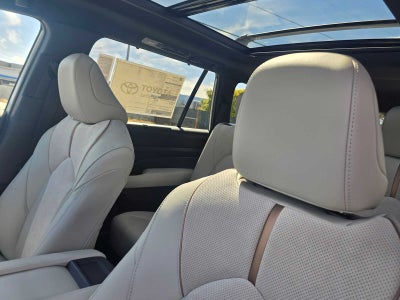 2026 Toyota Grand Highlander Hybrid MAX Platinum