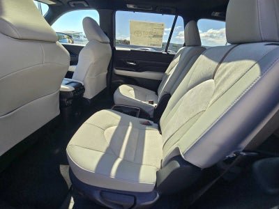 2026 Toyota Grand Highlander Hybrid MAX Platinum