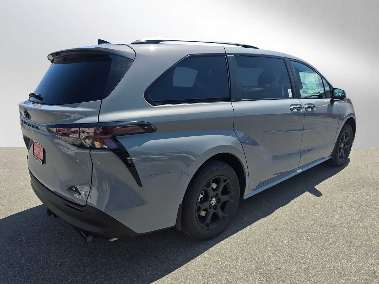2026 Toyota Sienna Woodland Edition