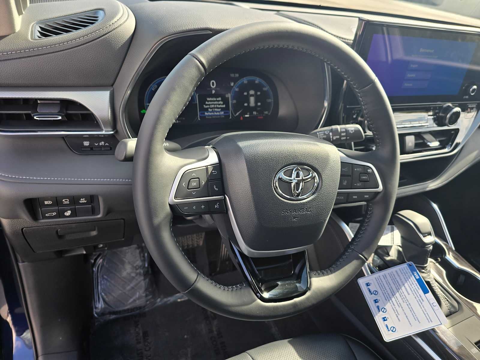 2026 Toyota Highlander Hybrid Platinum