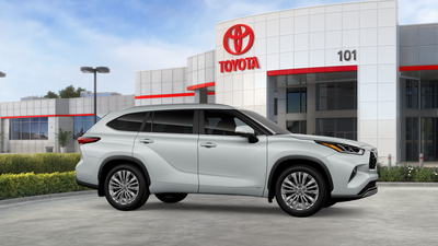 2026 Toyota Highlander Hybrid Platinum