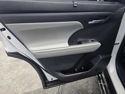 2026 Toyota Highlander Hybrid XLE