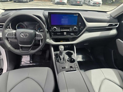 2026 Toyota Highlander Hybrid XLE