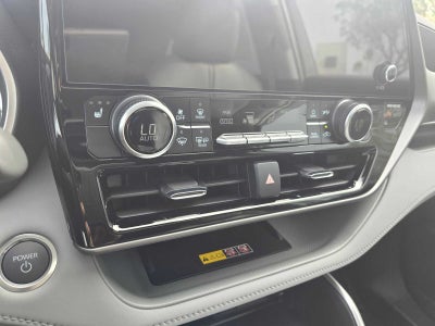 2026 Toyota Highlander Hybrid XLE