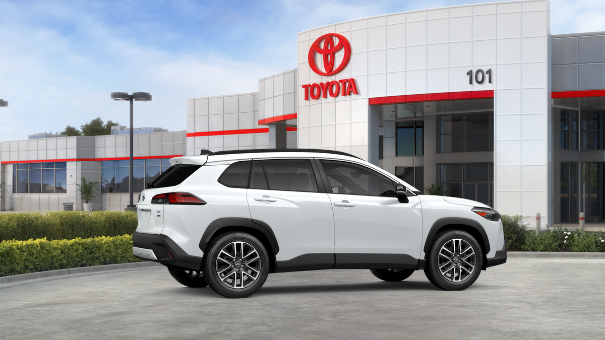 2026 Toyota Corolla Cross XLE