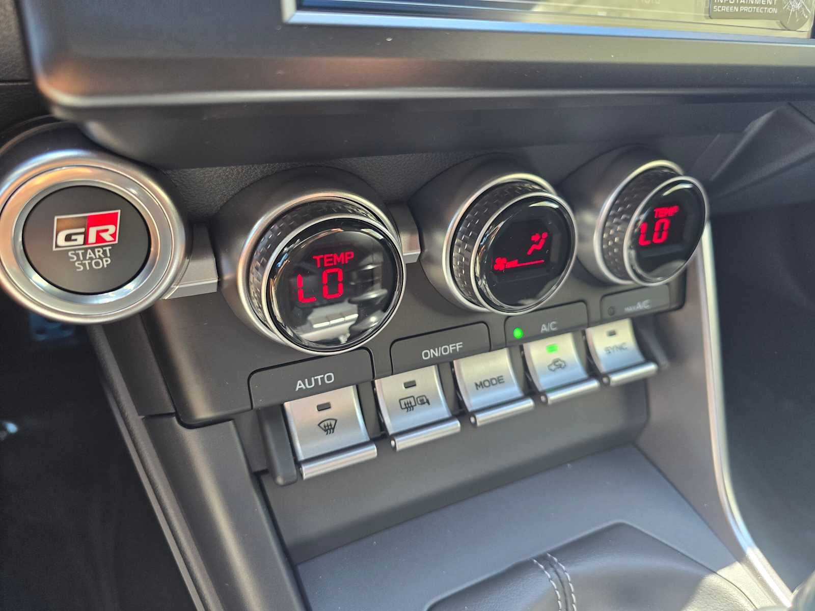 2026 Toyota GR86 Premium MT