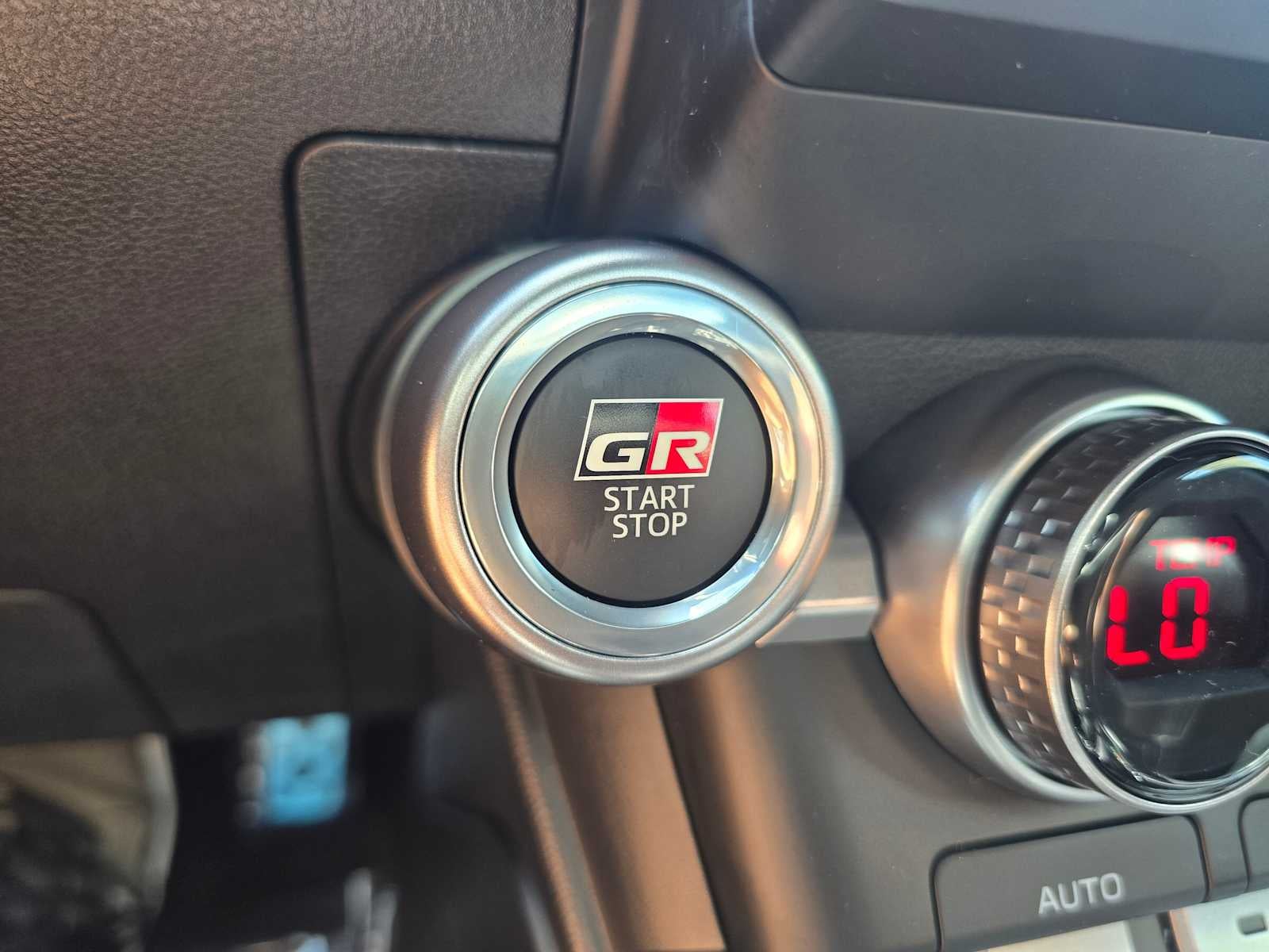 2026 Toyota GR86 Premium AT